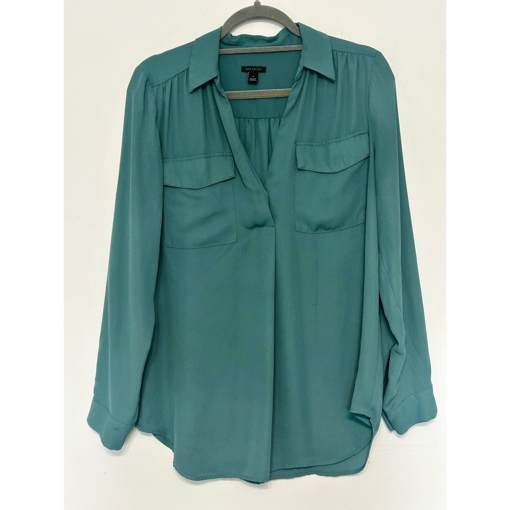 Ann Taylor Teal Green V-Neck Long Sleeve Blouse Chest Pockets Size M